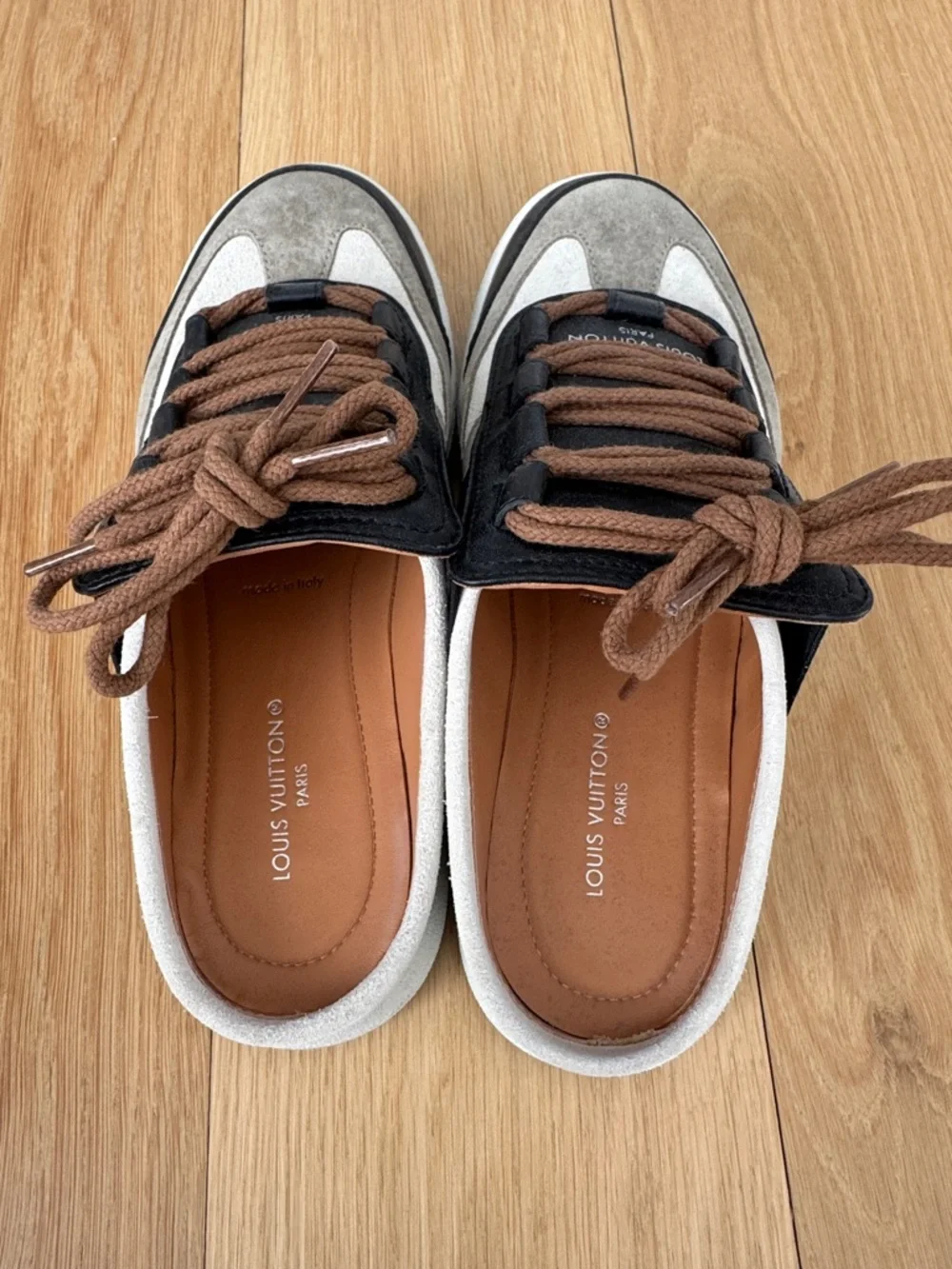 Louis Vuitton Black, Brown and Gray Men’s Low-Top Sneakers - Picture 3 of 4